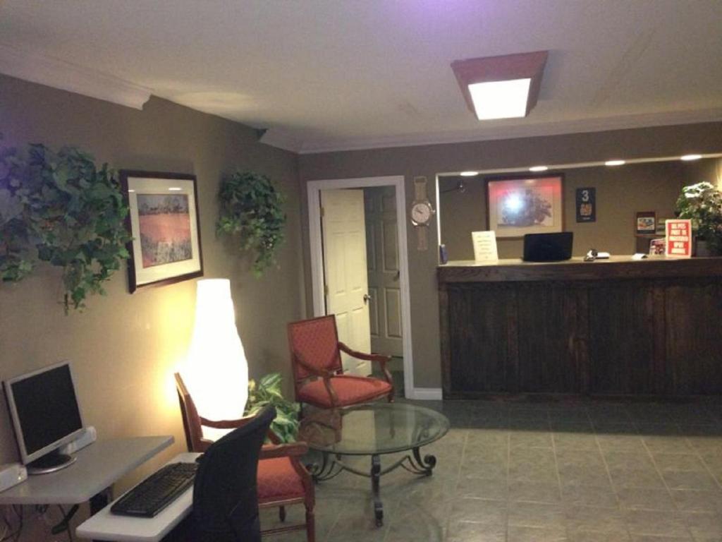 Cache Creek Inn Exteriér fotografie