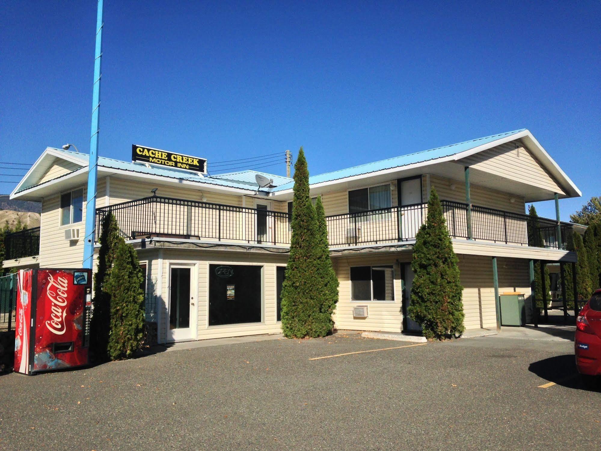 Cache Creek Inn Exteriér fotografie