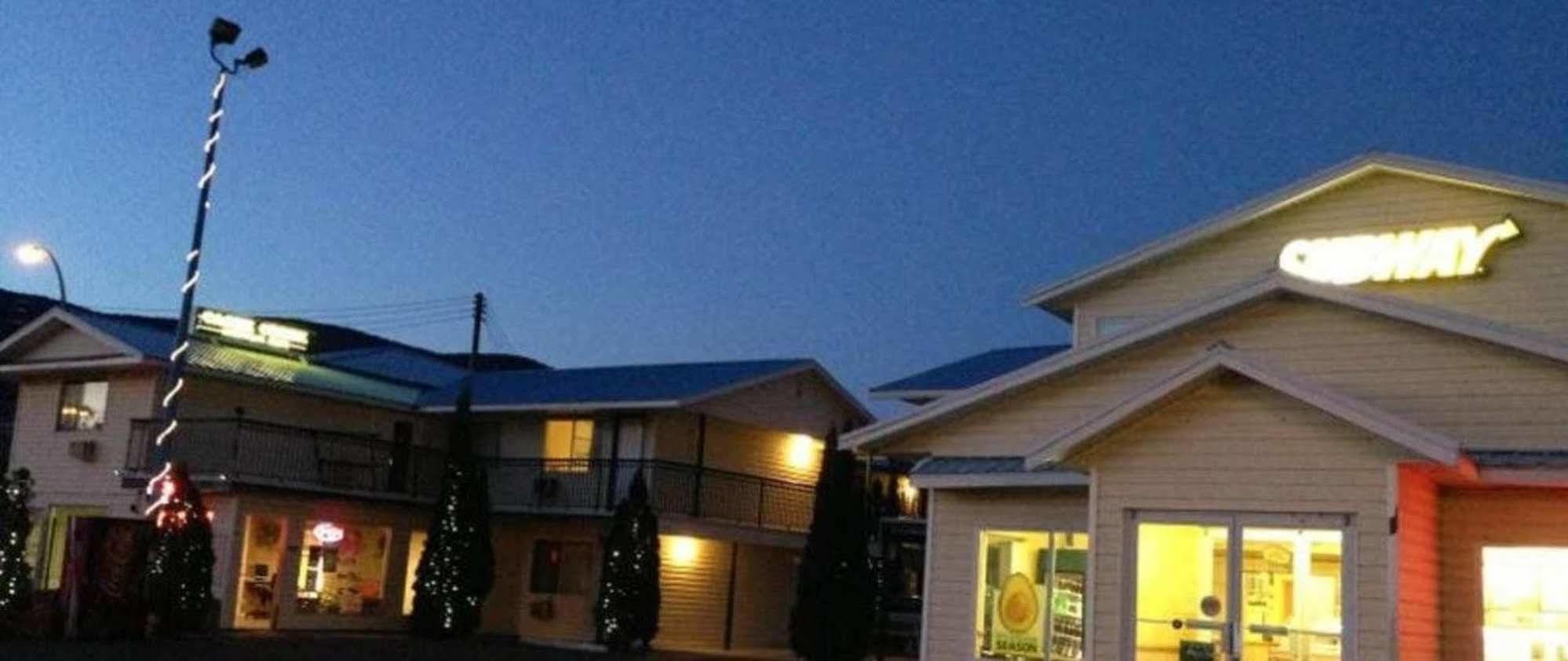 Cache Creek Inn Exteriér fotografie